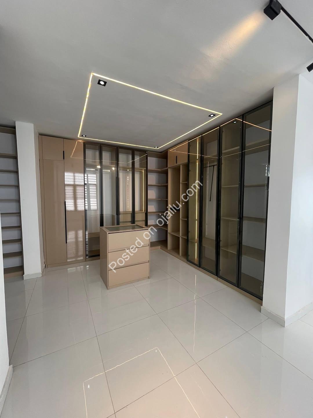 5-Bedroom Masterpiece: Your Private Resort in Lekki