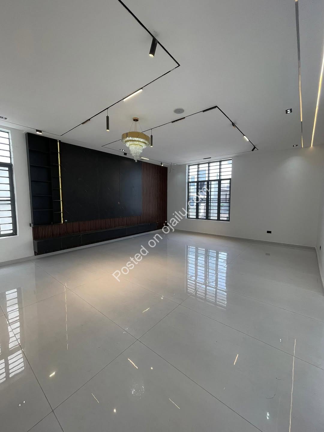 5-Bedroom Masterpiece: Your Private Resort in Lekki