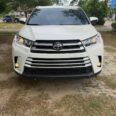 Unbeatable 2015 Highlander XLE: Sunroof, BSM, Lane Assist