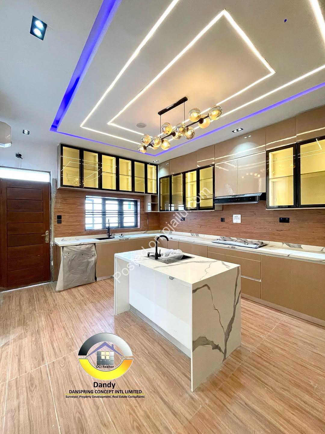 Lekki’s Ultimate Family Oasis: Poolside Living Awaits