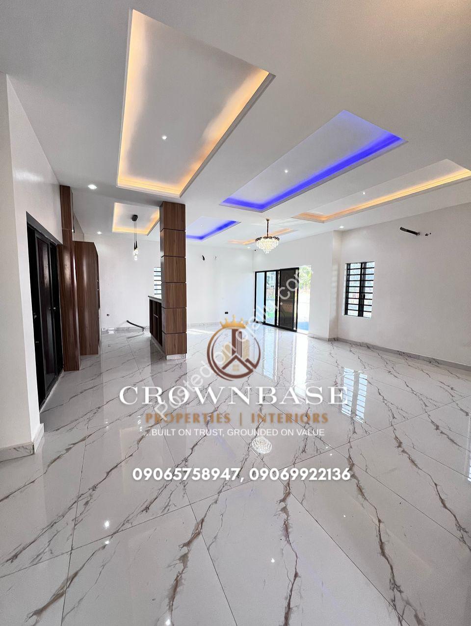 Elegant 5-Bed Duplex with Pool & Cinema in Ajah