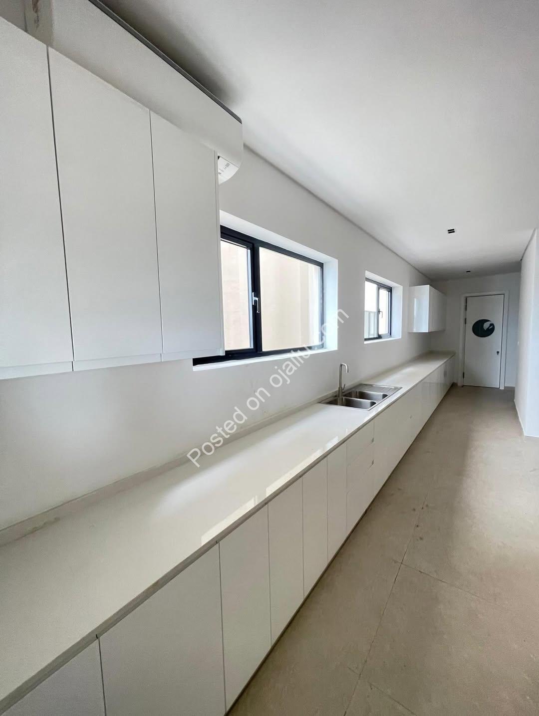 Waterfront Majesty in Ikoyi: 5-Bedroom Duplex with Pool & Elevator