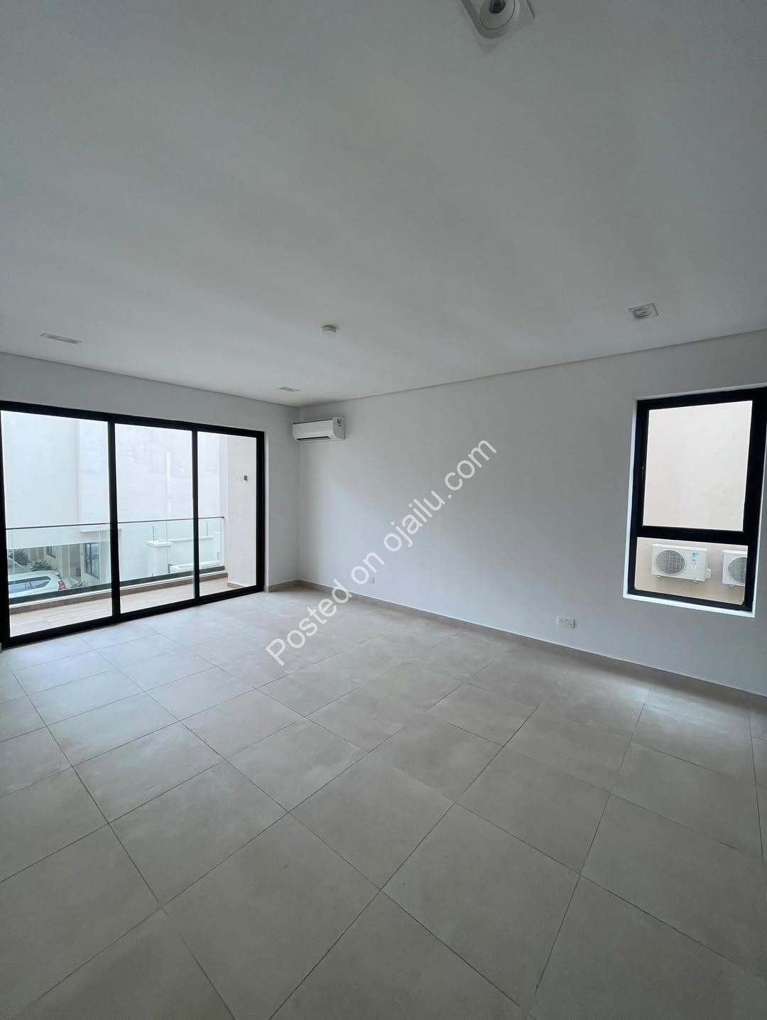 Waterfront Majesty in Ikoyi: 5-Bedroom Duplex with Pool & Elevator