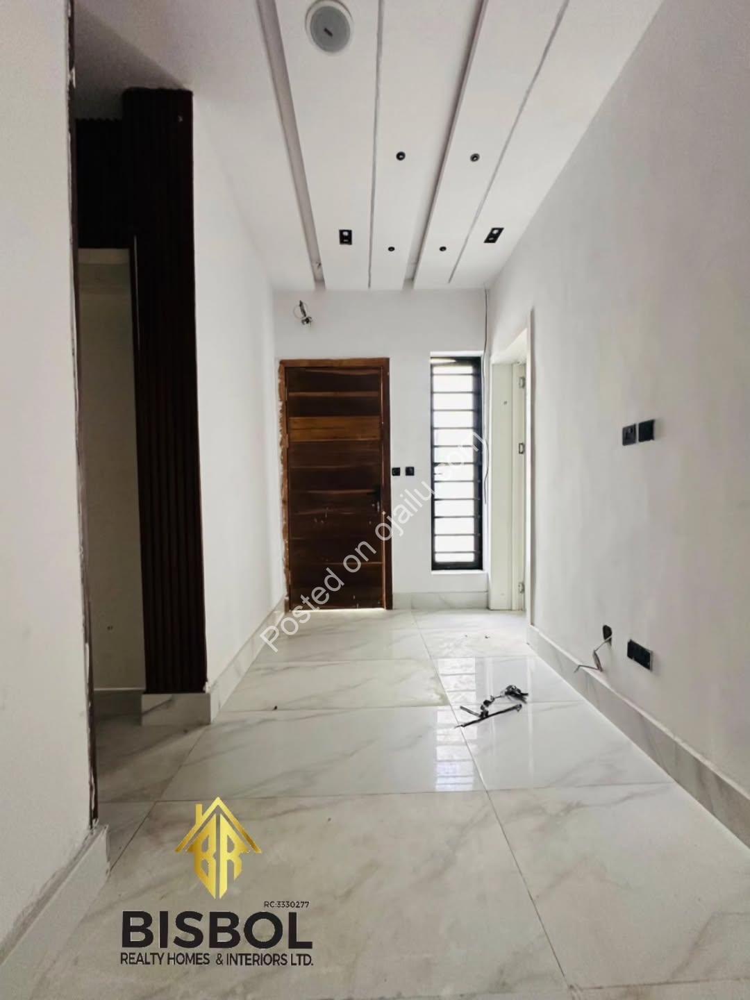 Move-In Ready 4-Bed Duplex in Gated Lekki Estate