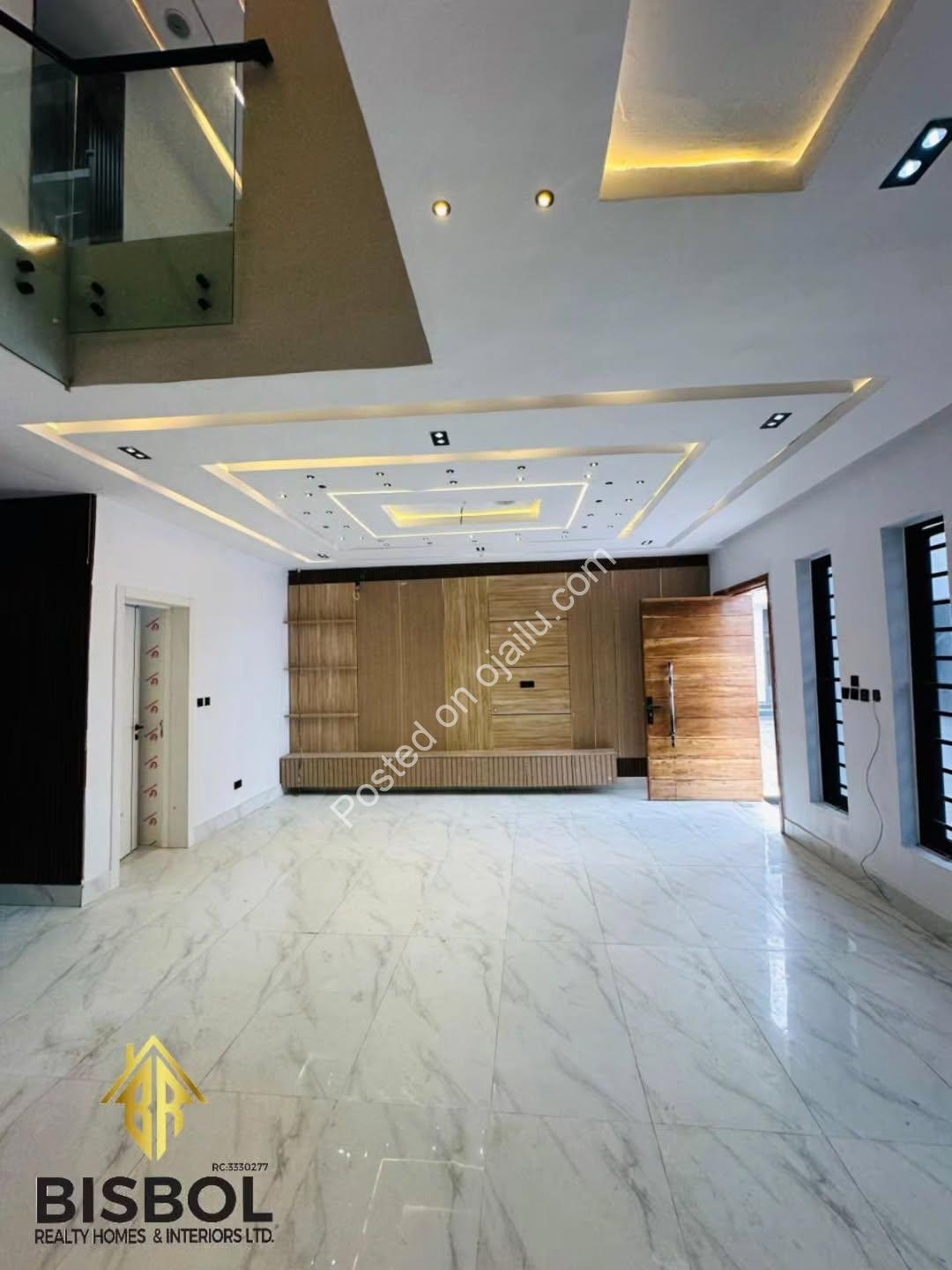 Move-In Ready 4-Bed Duplex in Gated Lekki Estate