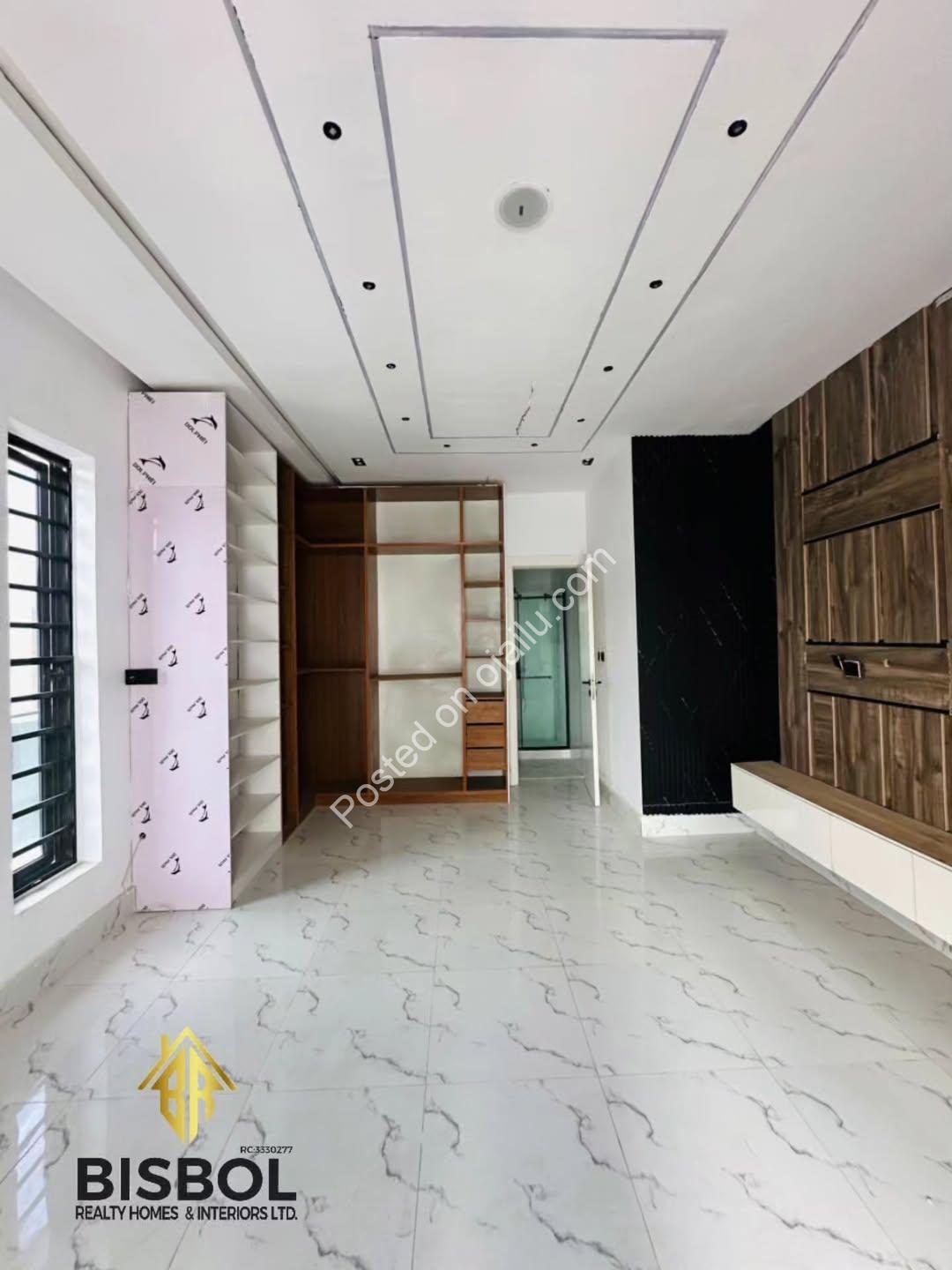 Move-In Ready 4-Bed Duplex in Gated Lekki Estate