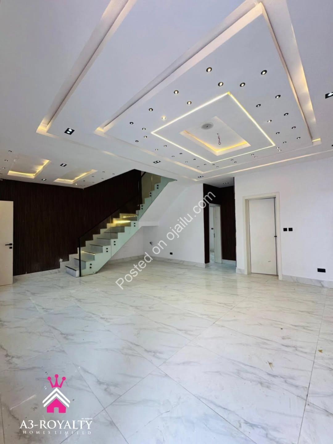 Dream Home in Gated Lekki: 4-Bed Duplex, Move-In Ready