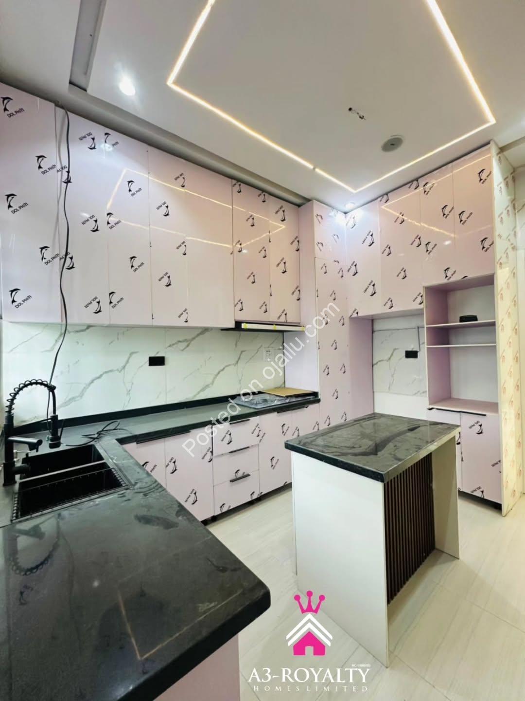 Dream Home in Gated Lekki: 4-Bed Duplex, Move-In Ready