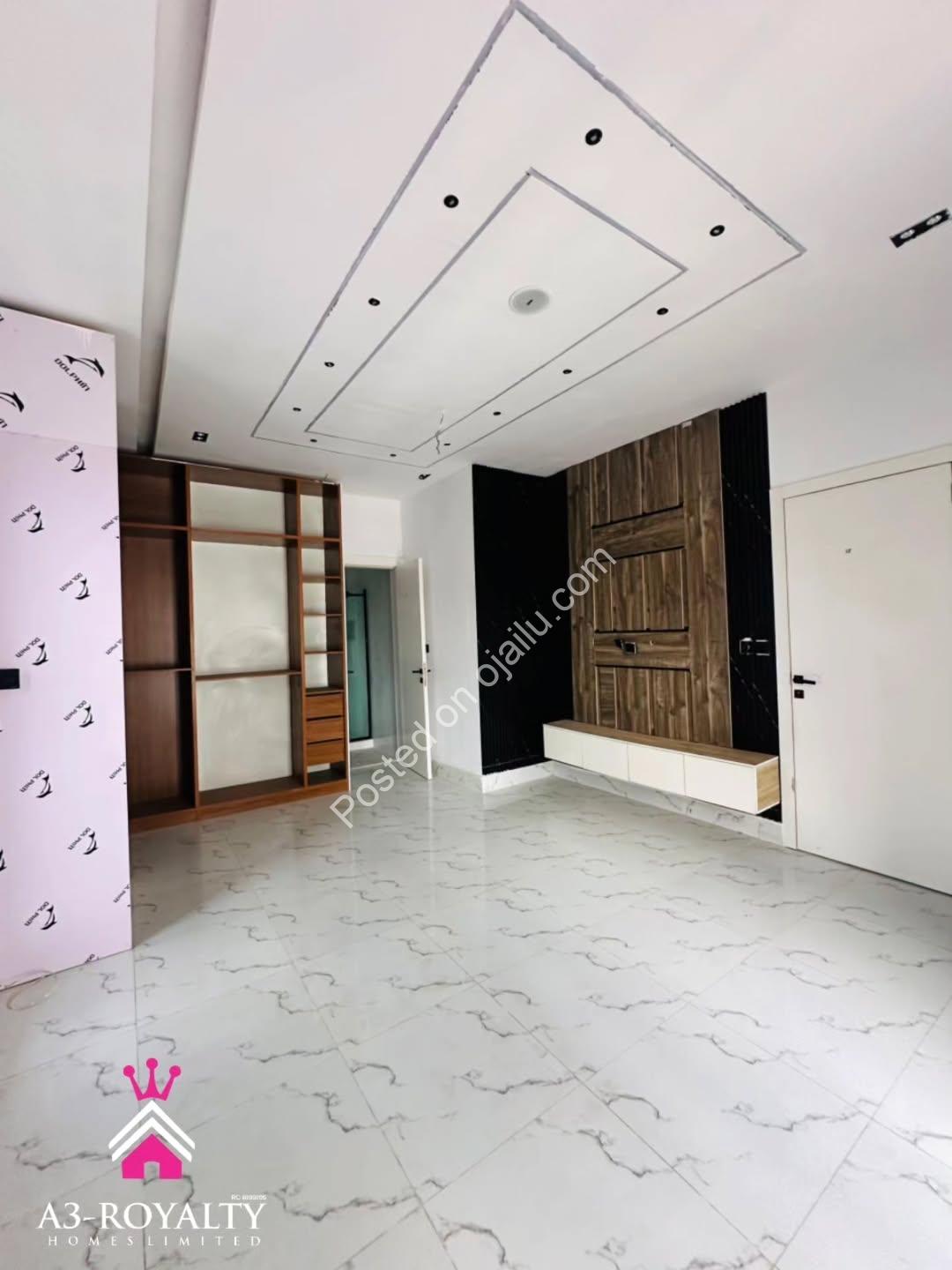 Dream Home in Gated Lekki: 4-Bed Duplex, Move-In Ready