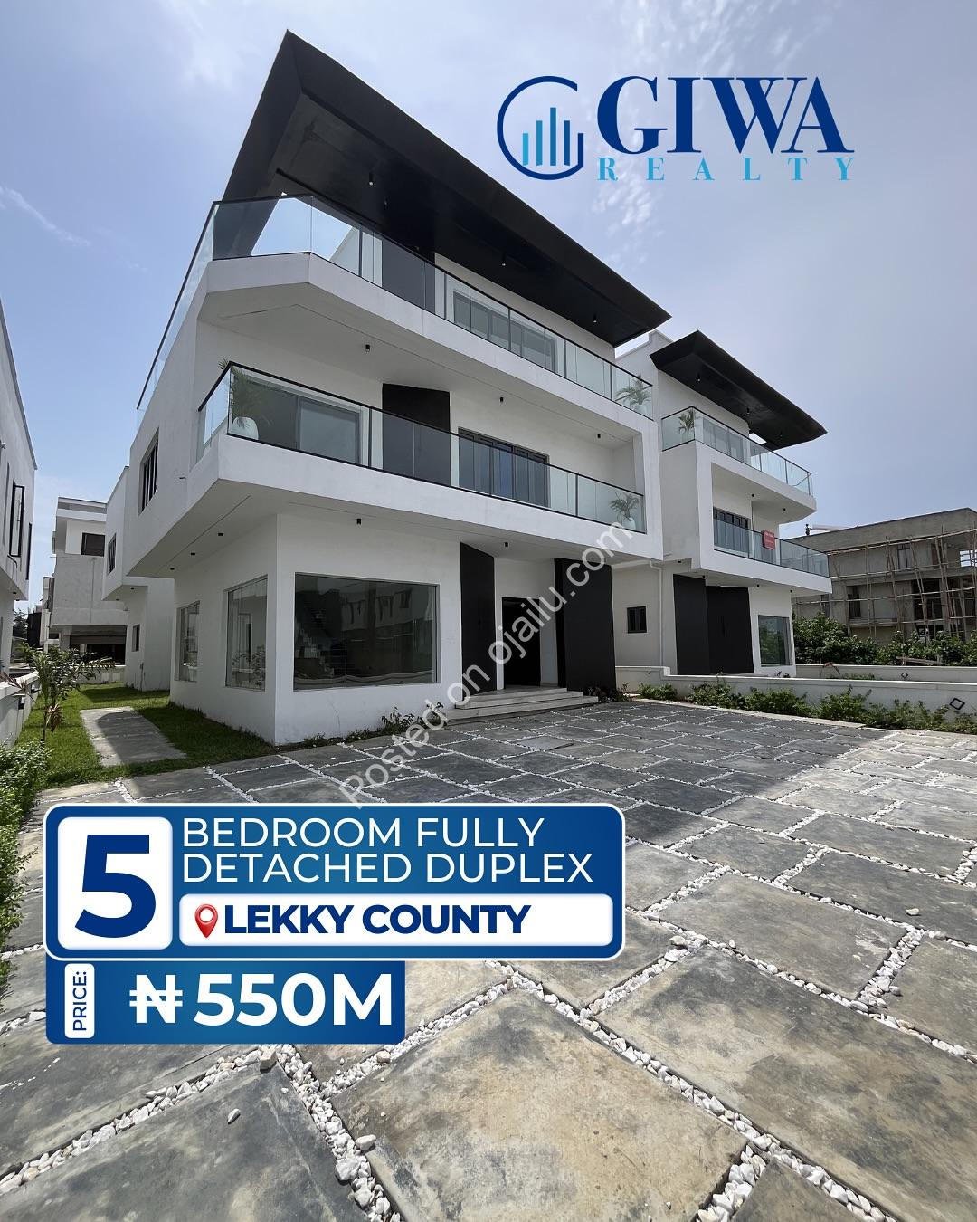 5-Bed Lekki Palace: Ensuite Luxury & Sound System
