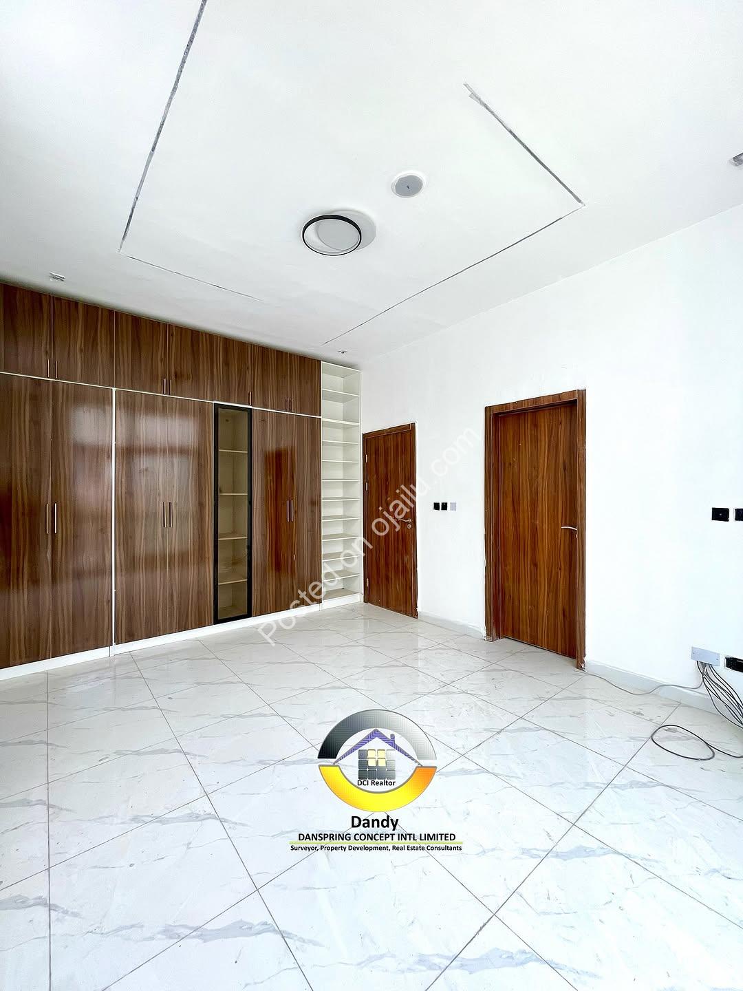 Exquisite Ikota Haven: 4-Bed Semi-Detached with Premium Finishes