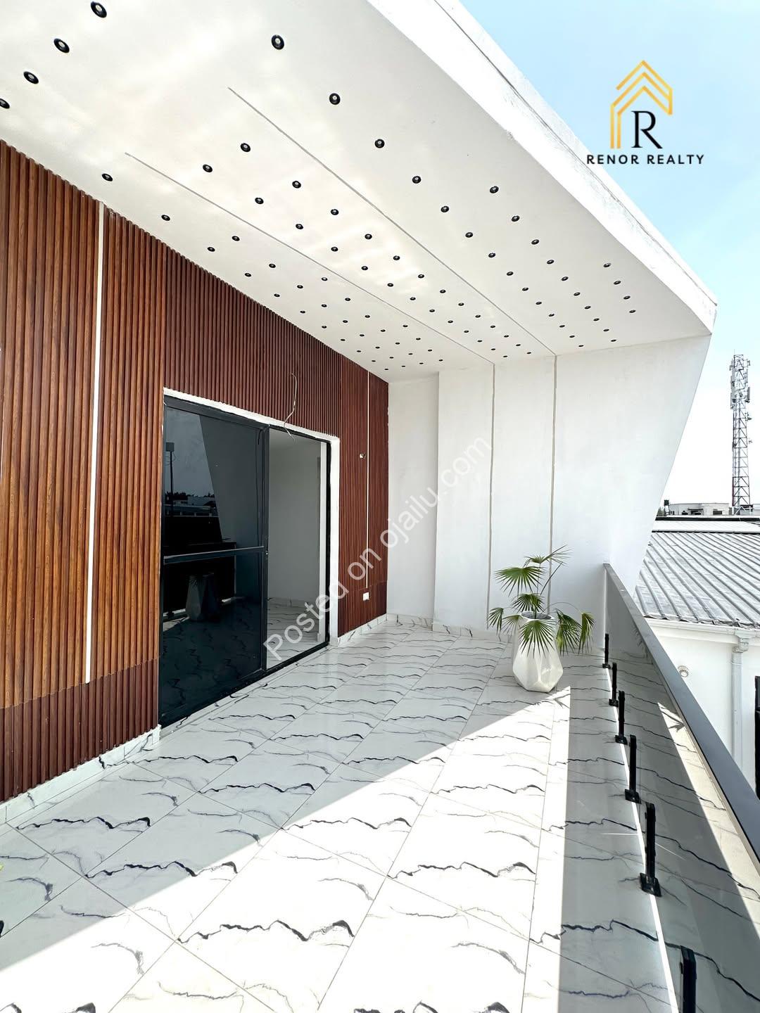 Lekki’s Newest 5-Bedroom Estate Gem with Pool & Gym