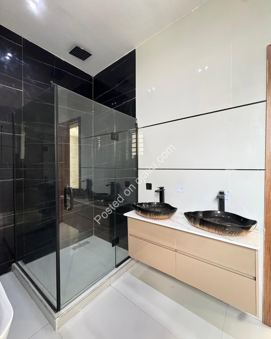 Lekki’s Ultimate 5-Bedroom Estate with Resort-Style Pool