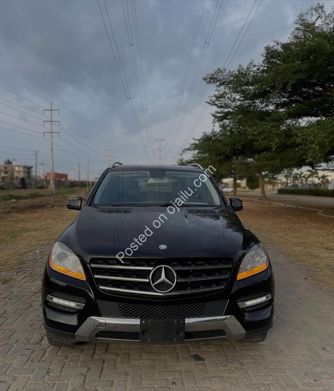 2016 GLE450: Luxury Tech & Panoramic Views