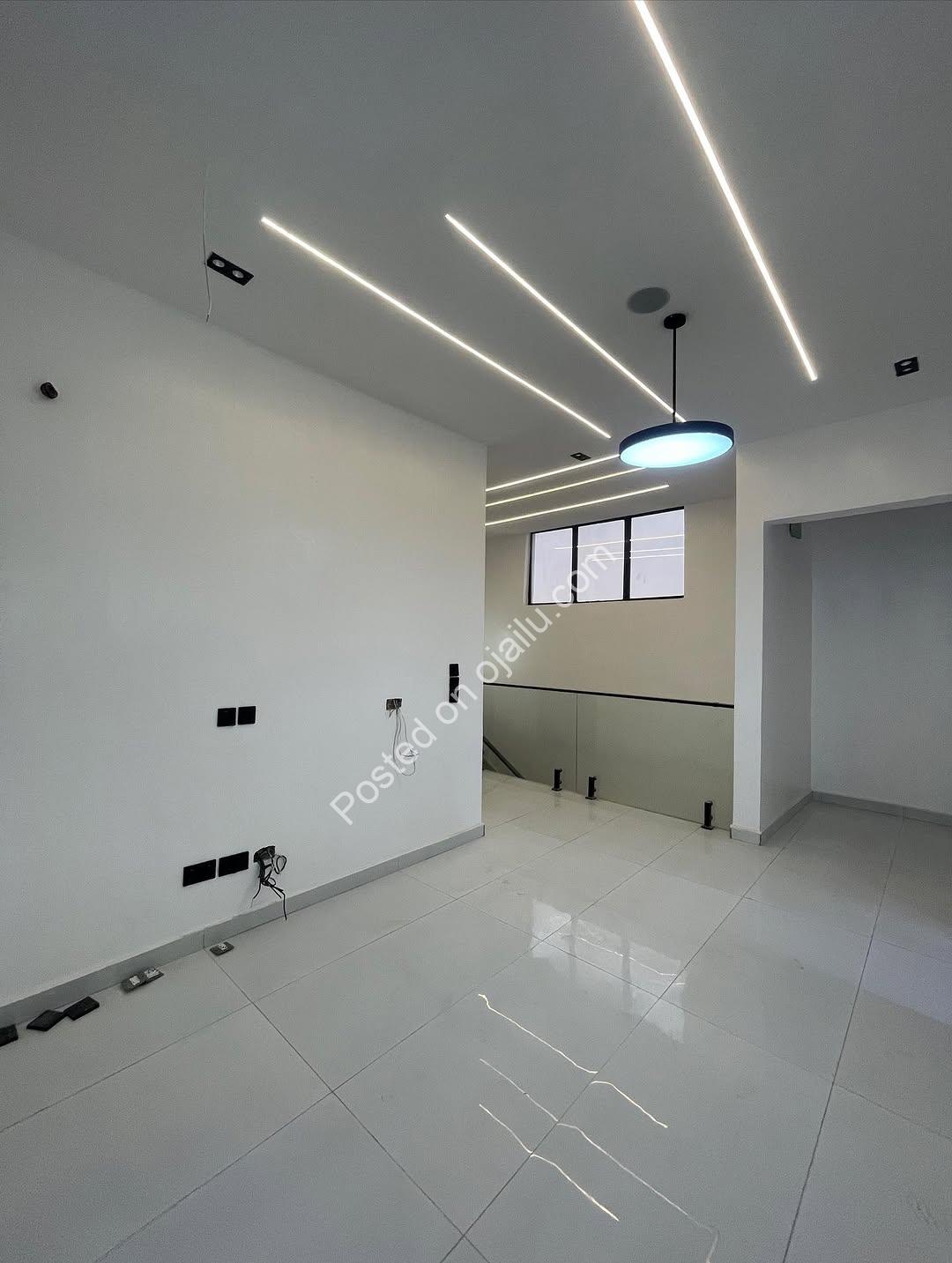 Sleek 4-Bed Duplex with Resort-Style Pool in Lekki
