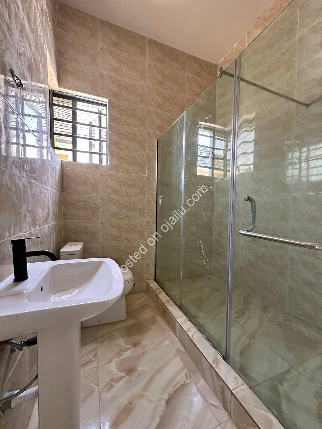 Lekki’s Finest: En-Suite Terrace Duplexes with Smart Features