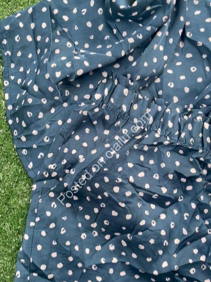 Lagos Thrift Store: Your Style, Your Price!