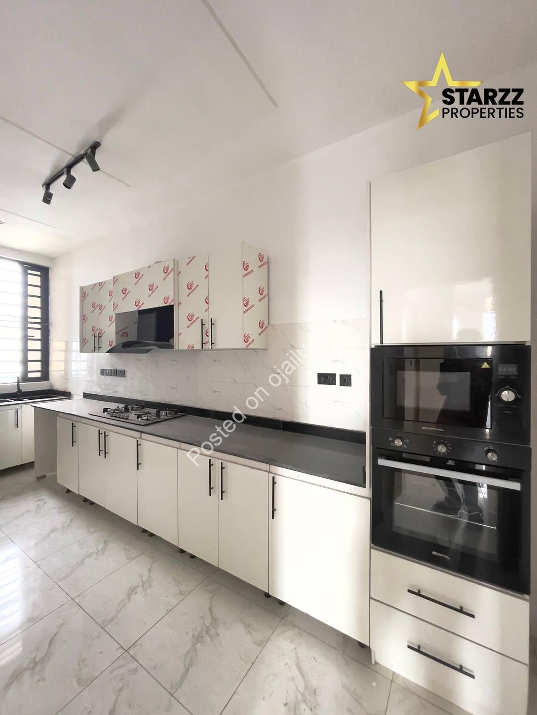 Lekki’s Ultimate 2-Bedroom Sanctuary with Pool & Gym