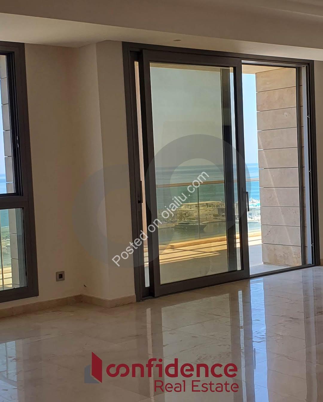 Marina Masterpiece Penthouse with Private Jacuzzi Terrace