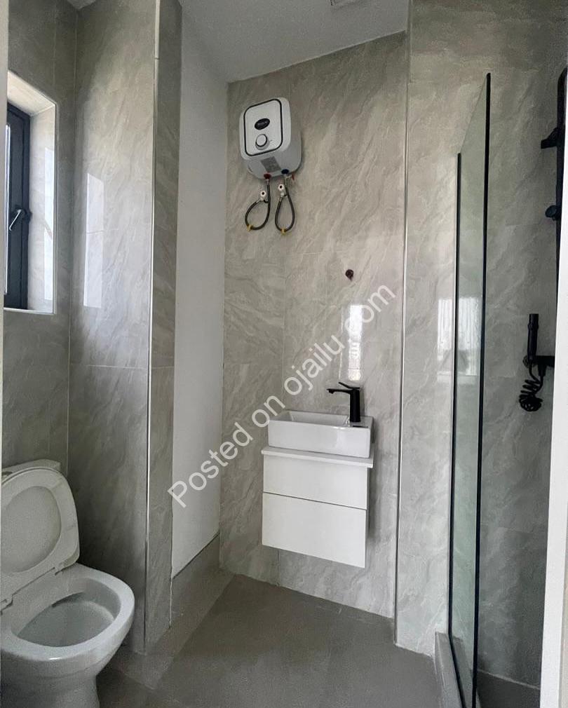 Your Serene 2-Bedroom Haven in Ikate