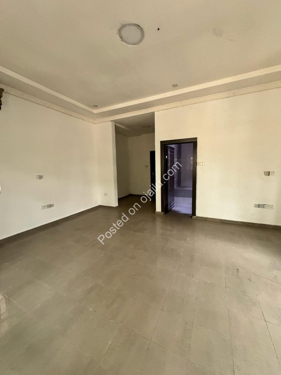 Stadium Road’s Premier 4-Bedroom Duplexes