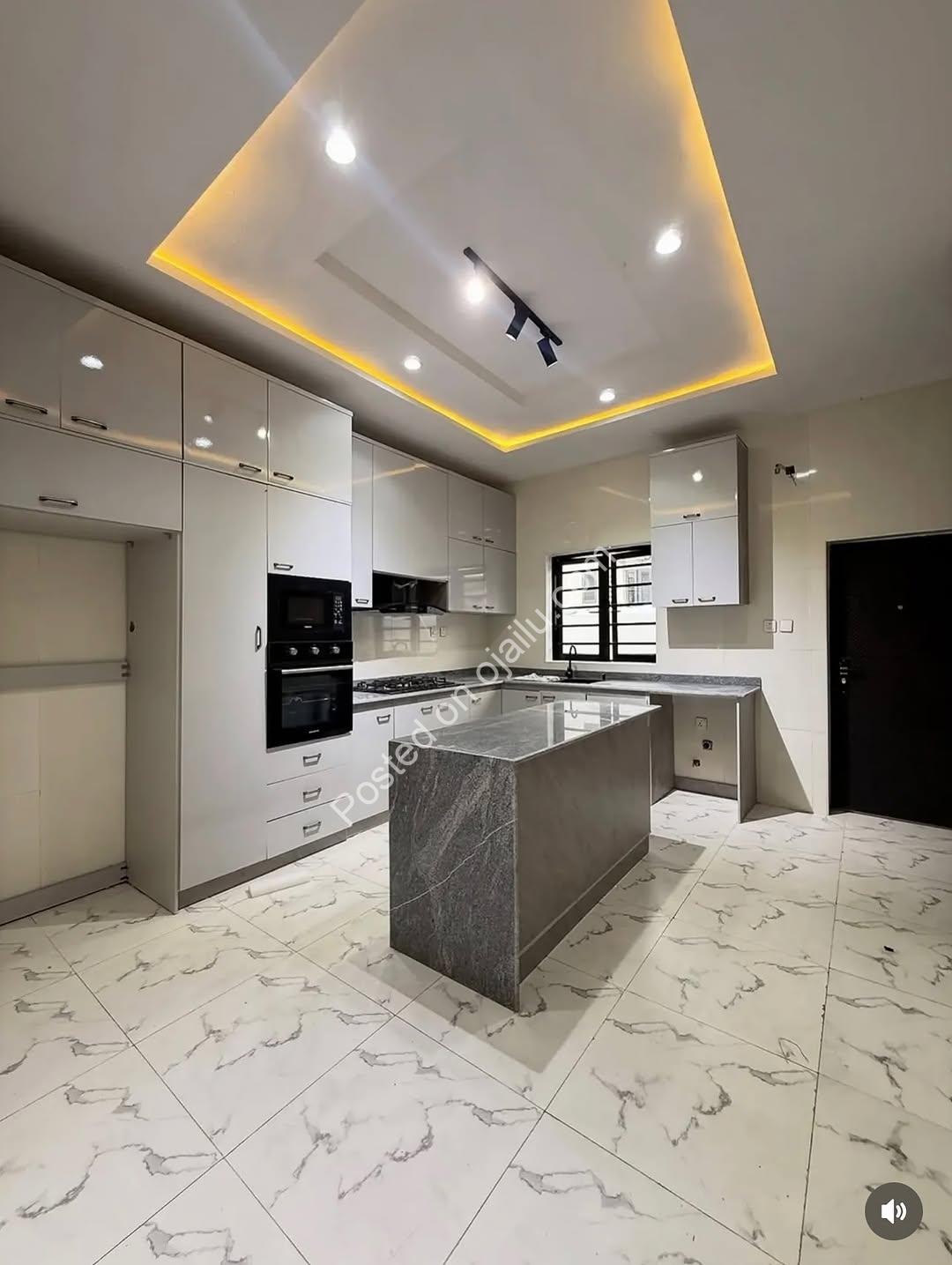 Exclusive 5-Bedroom Smart Home in Lekki’s Ikota