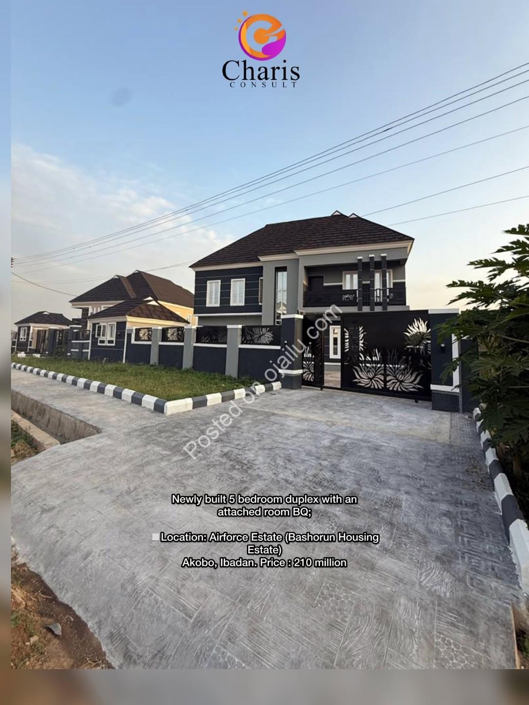 Stunning 5-Bed Duplex with BQ in Prime Ibadan