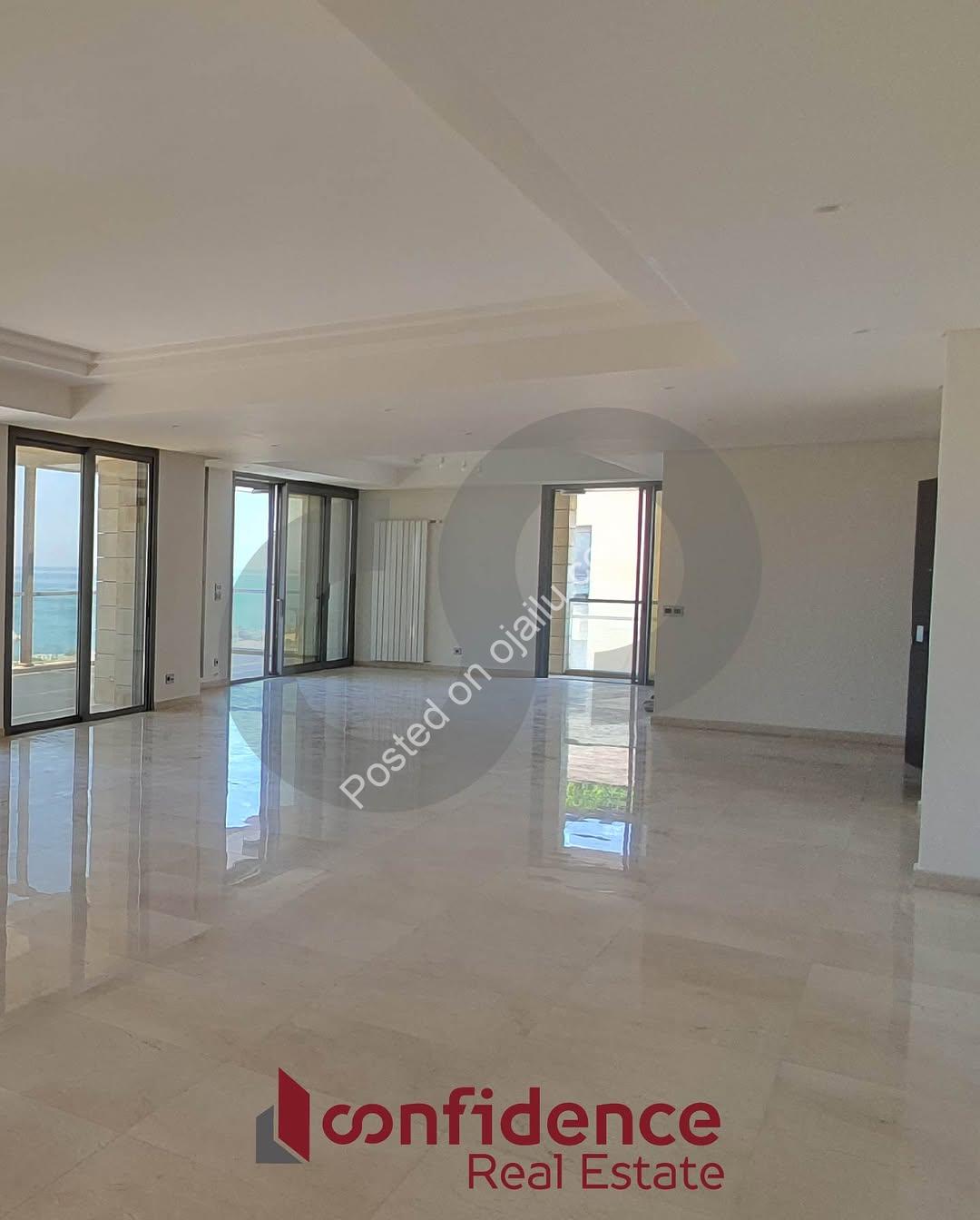 Marina Masterpiece Penthouse with Private Jacuzzi Terrace