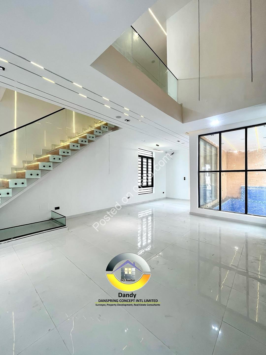 Lekki’s Ultimate Family Oasis: Poolside Living Awaits