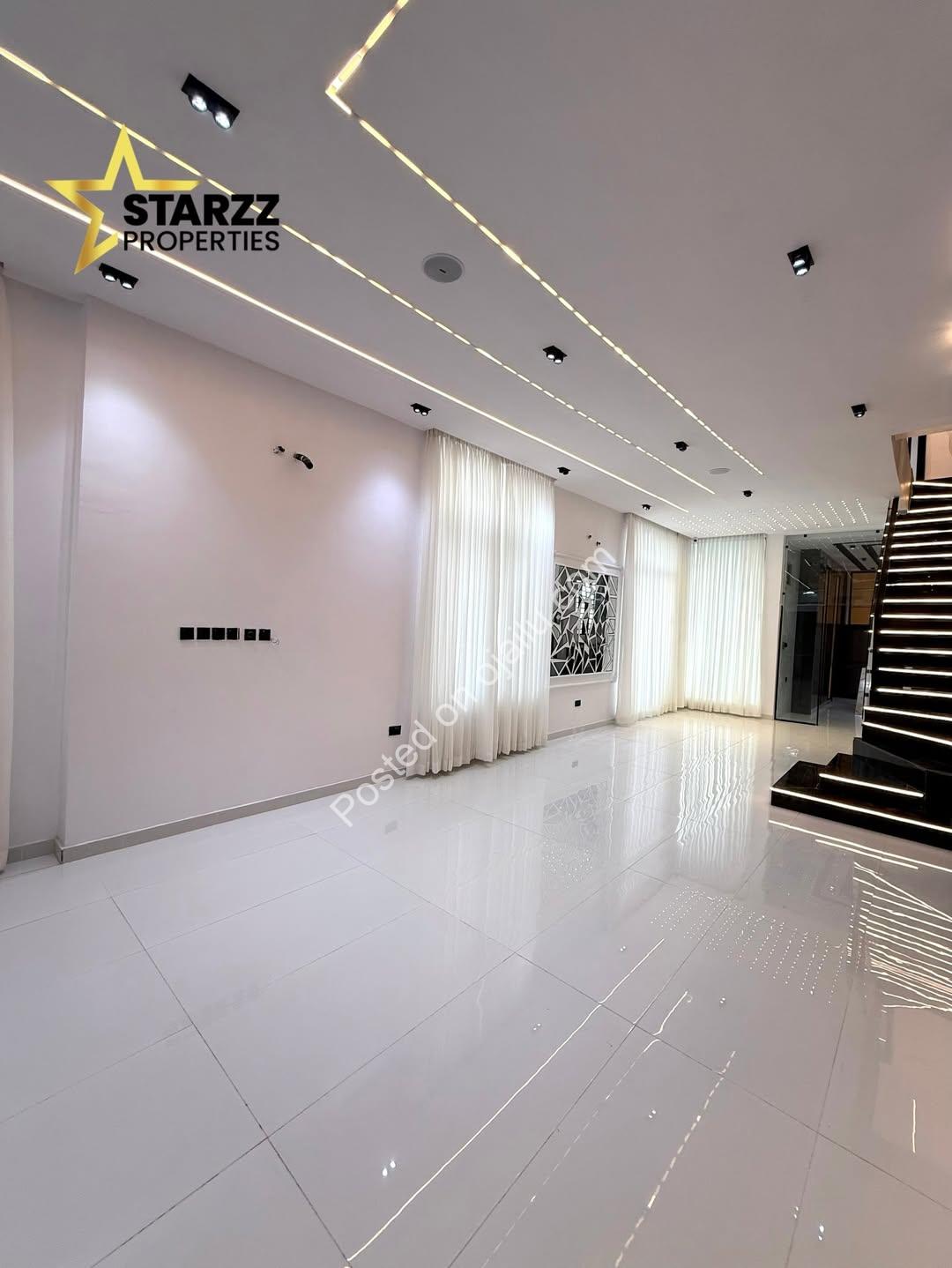 Sleek 5-Bed Oasis with Resort-Style Pool in Ikota