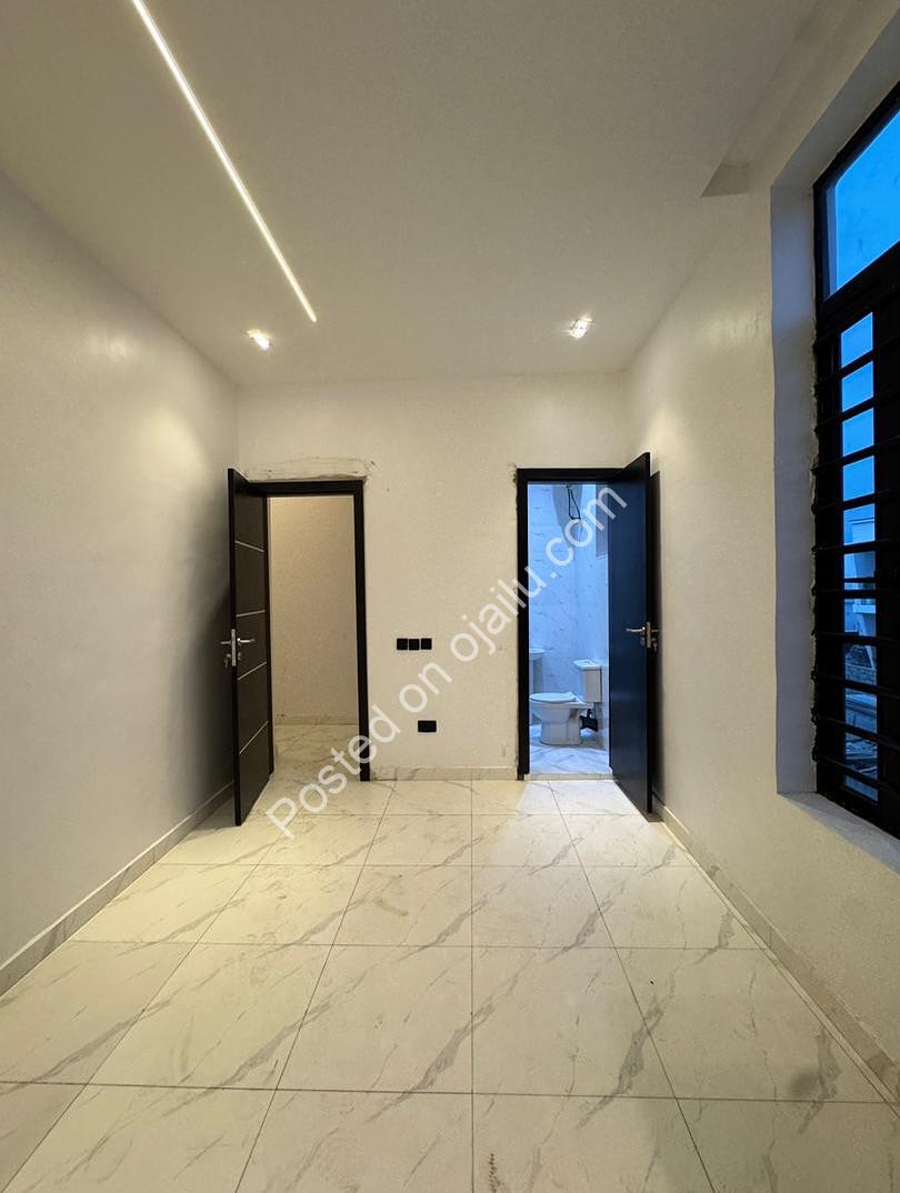 Sweeping 5-Bed Duplex with Resort-Style Pool in Ikota