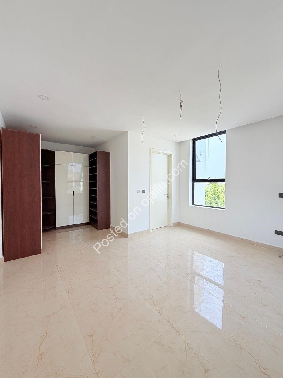 Lekki’s Finest: 4-Bed Maisonette with Governor’s Consent