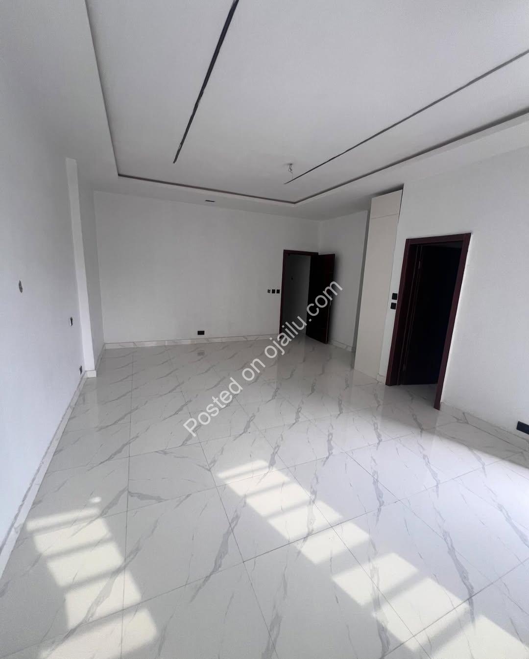 4-Bedroom Ikate Gem: En-Suite Luxury & BQ for 270M