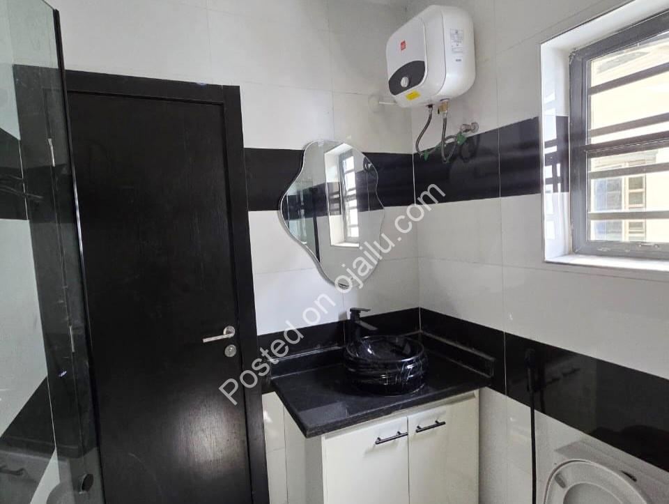 Sangotedo’s Finest: 4-Bed Semi-Detached with BQ