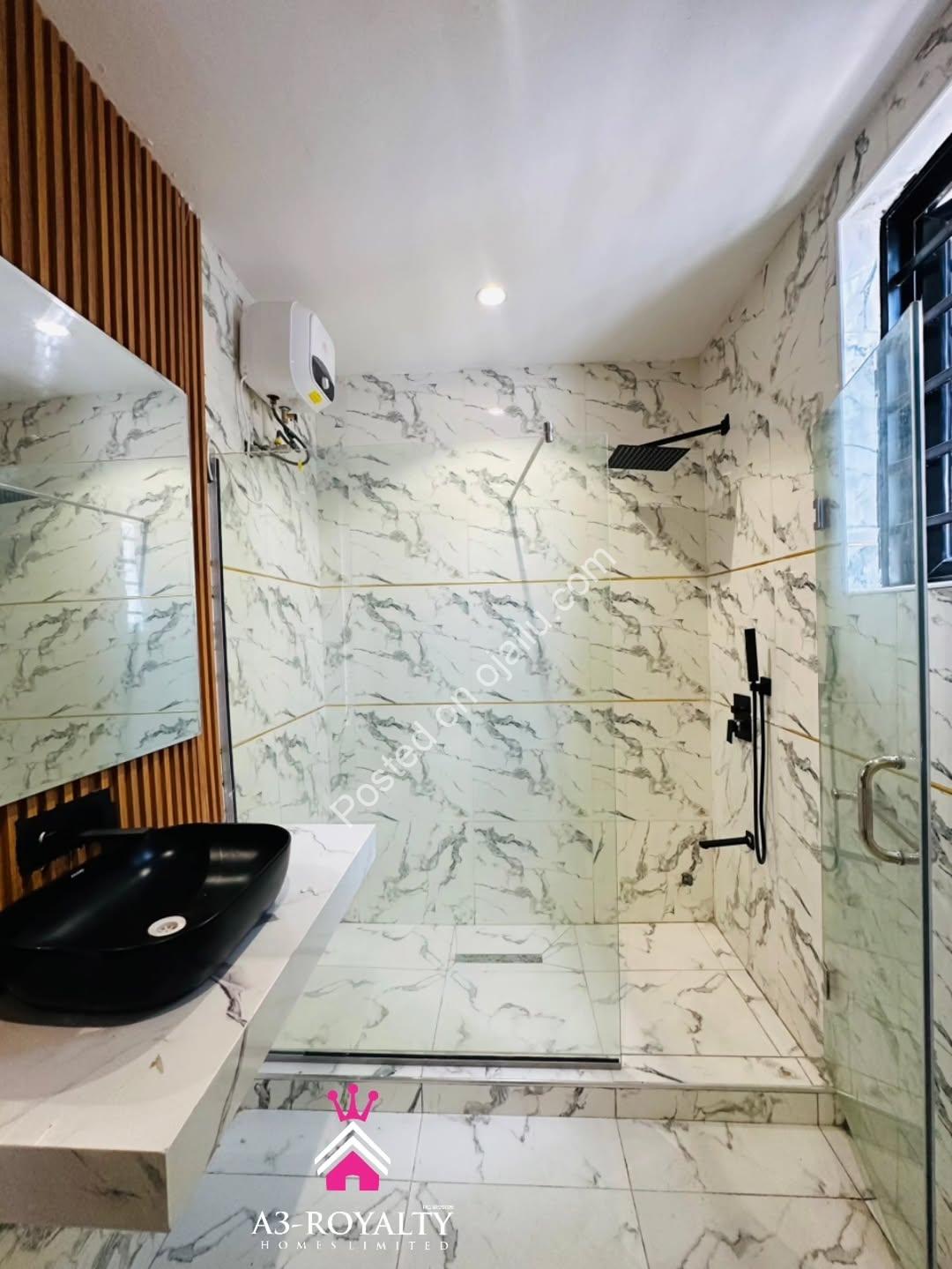 Move-In Ready 5BR Duplex in Gated Ikota Estate