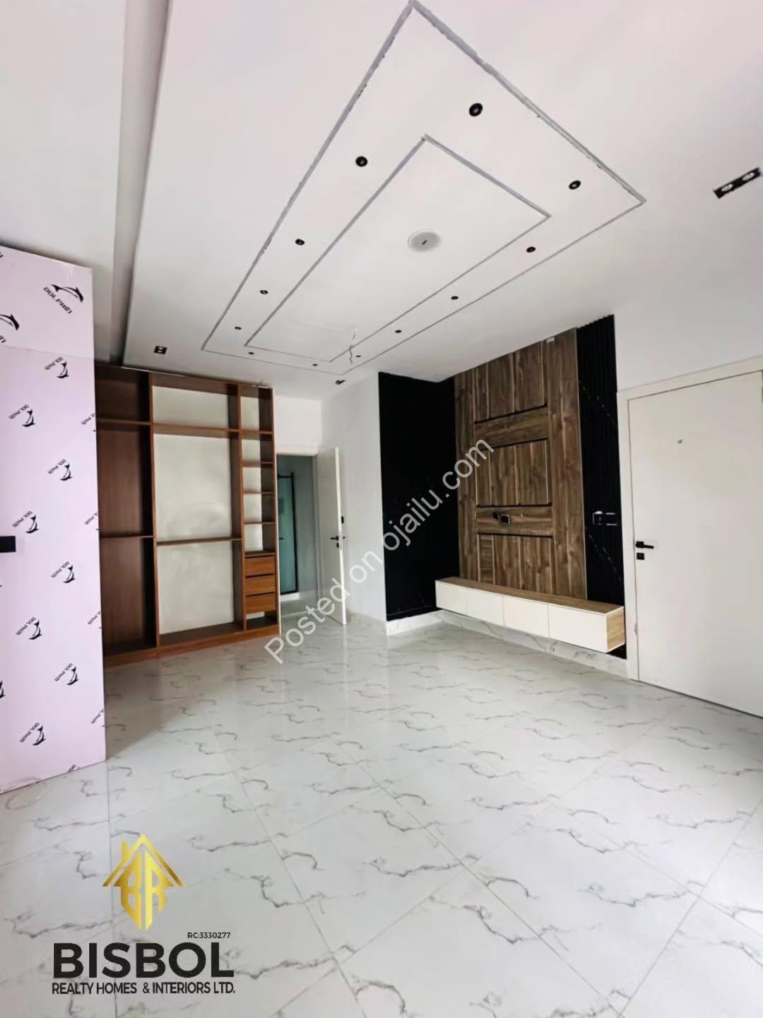 Move-In Ready 4-Bed Duplex in Gated Lekki Estate