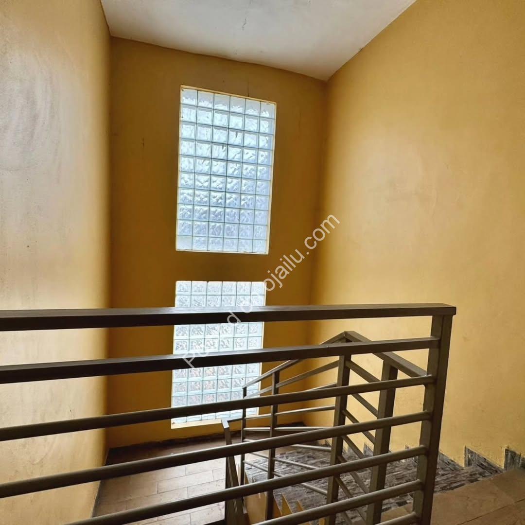 Elegant 3-Bed + BQ in Magodo GRA | Prime Investment