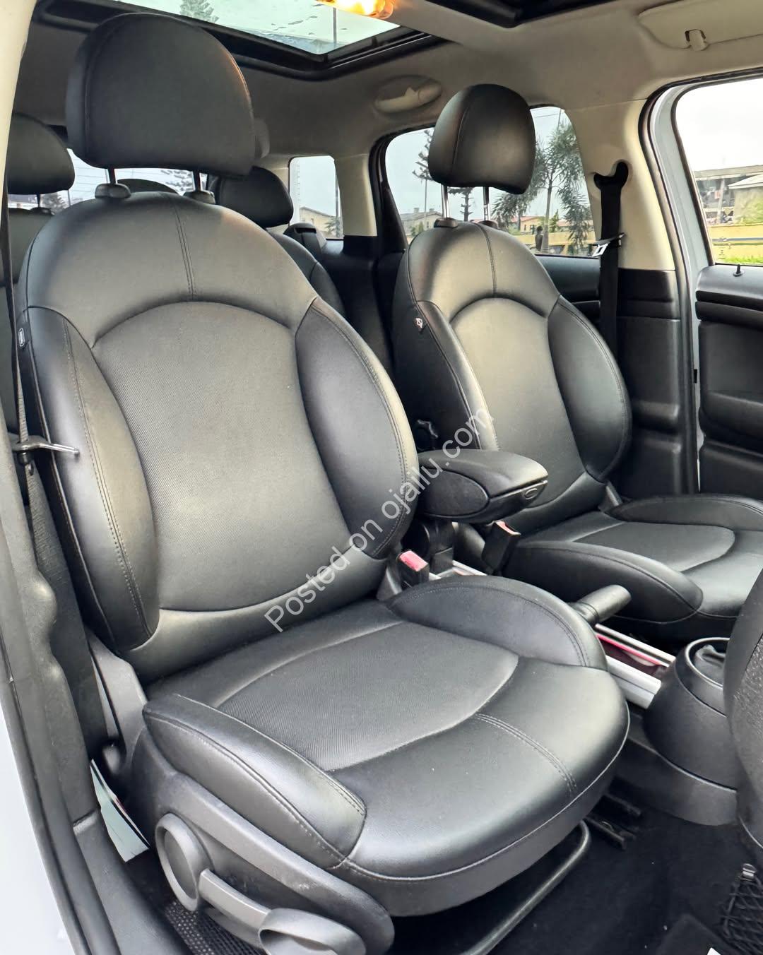 Luxury SUV: Keyless-GO & Premium Tech