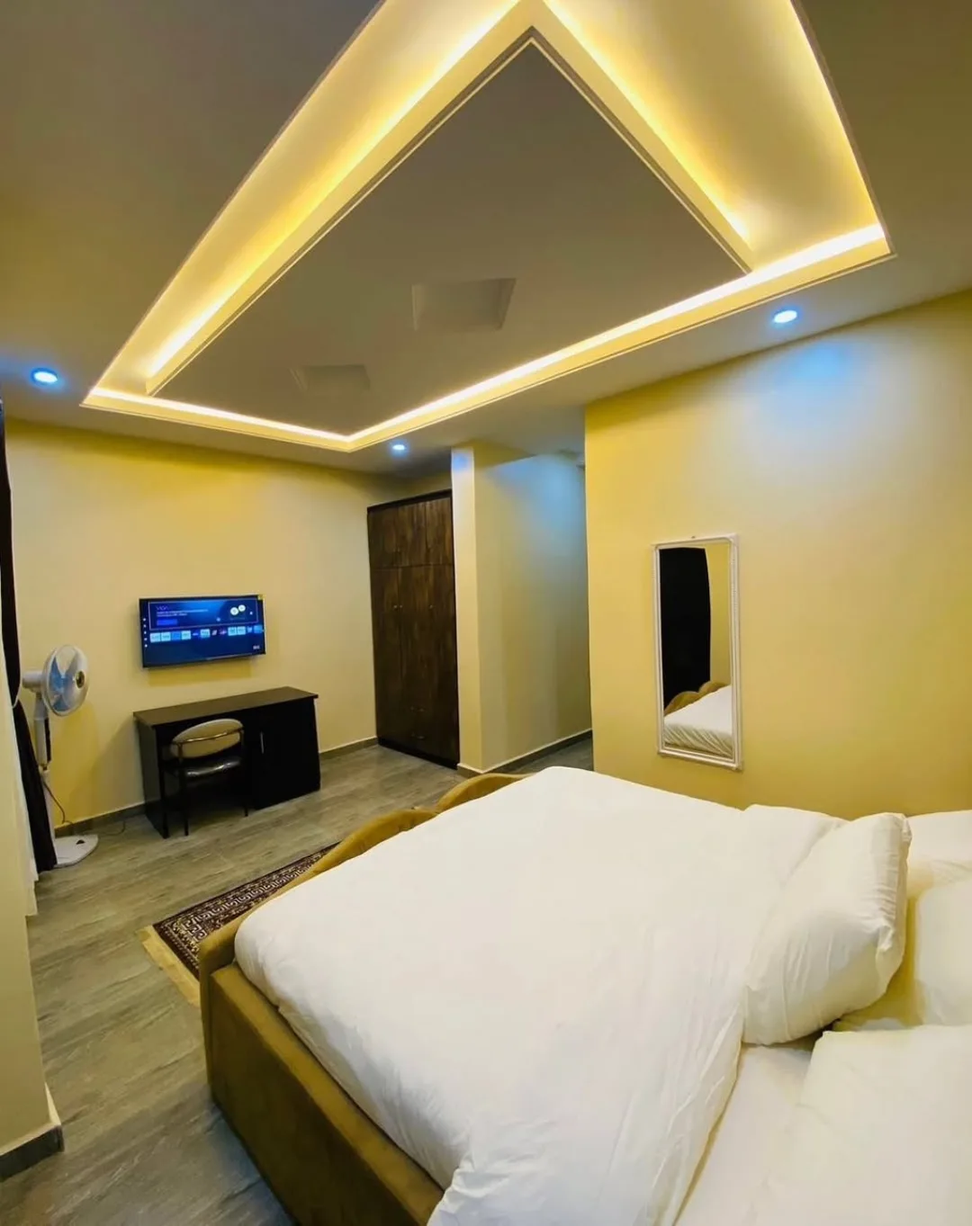 Enchanted Golf Estate 2BR with 24/7 Luxury