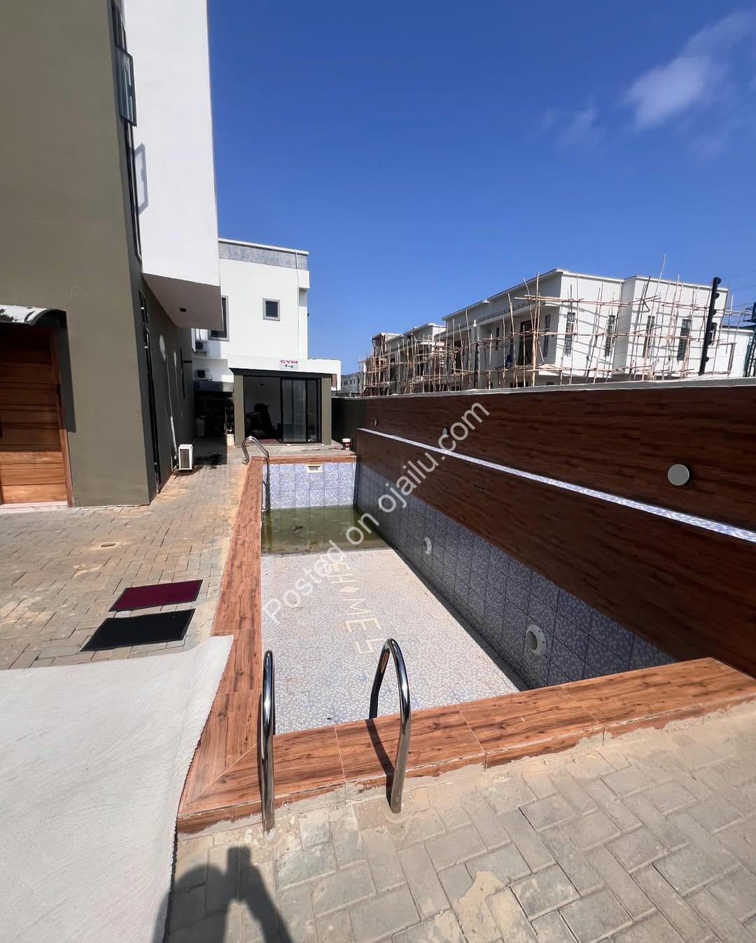 Ikota Gem: 2-Bed Ensuite Haven, 140M