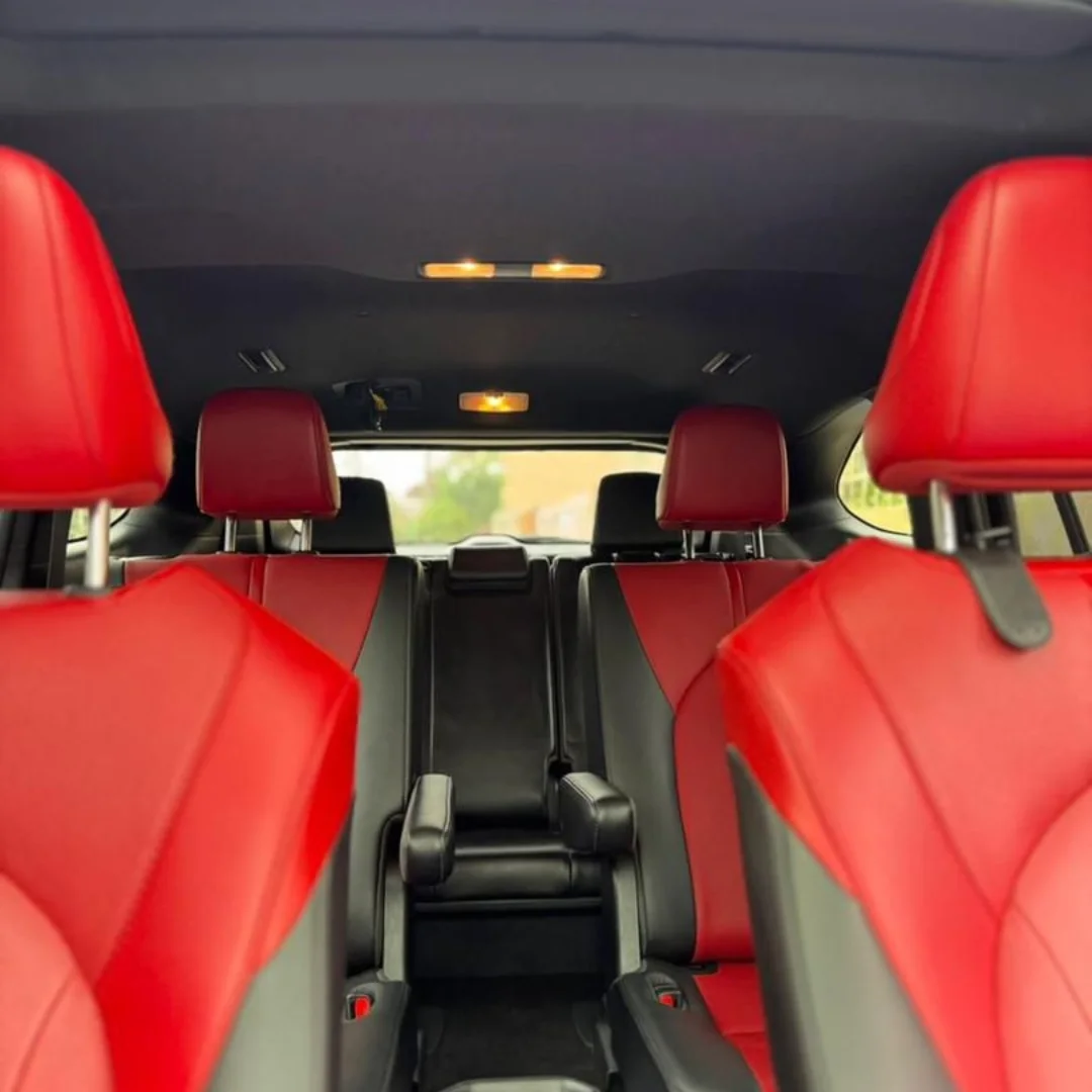 Pristine 2021 Highlander XSE: Luxury & Tech, Urgent Sale