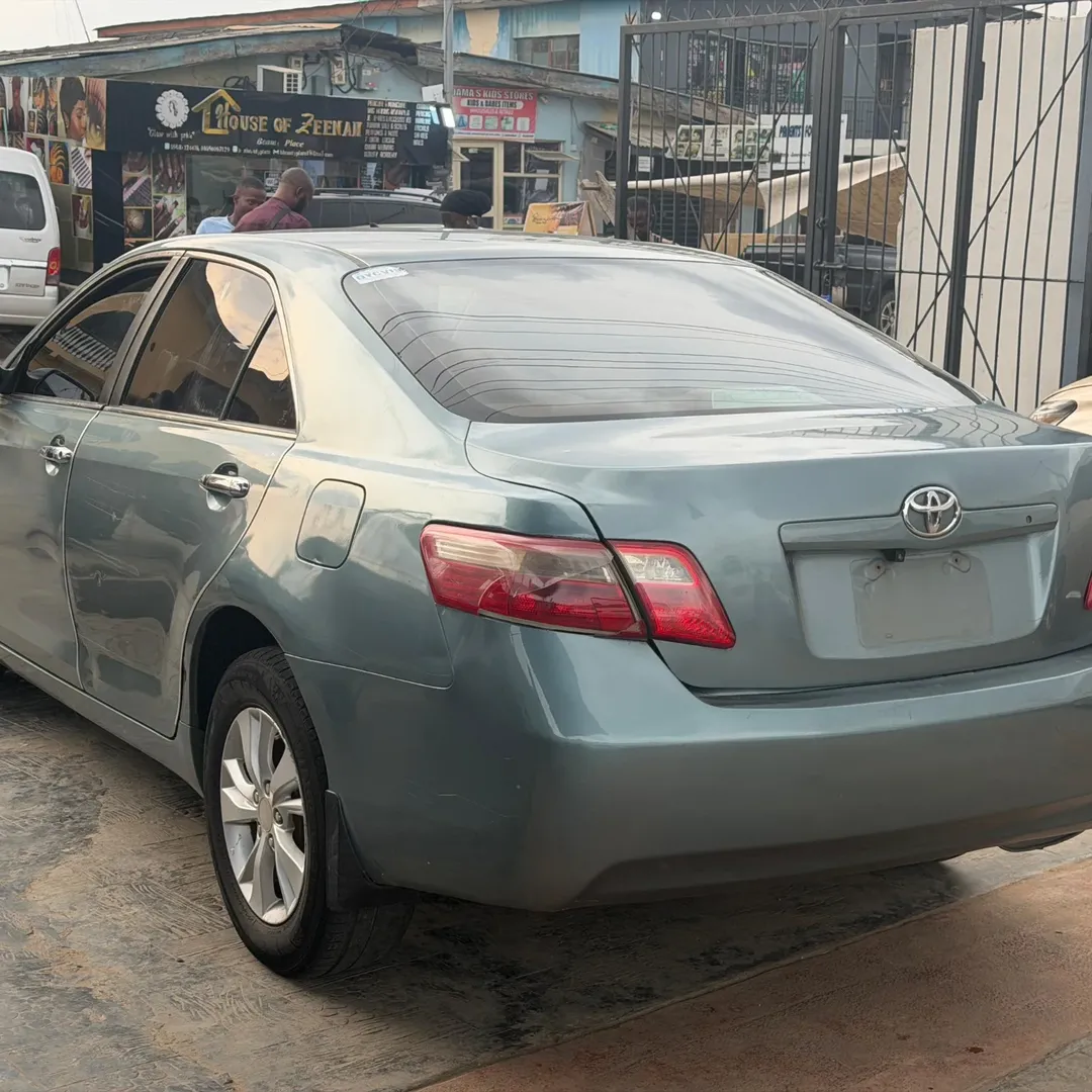2007 Toyota Camry: Unregistered & Ready to Own