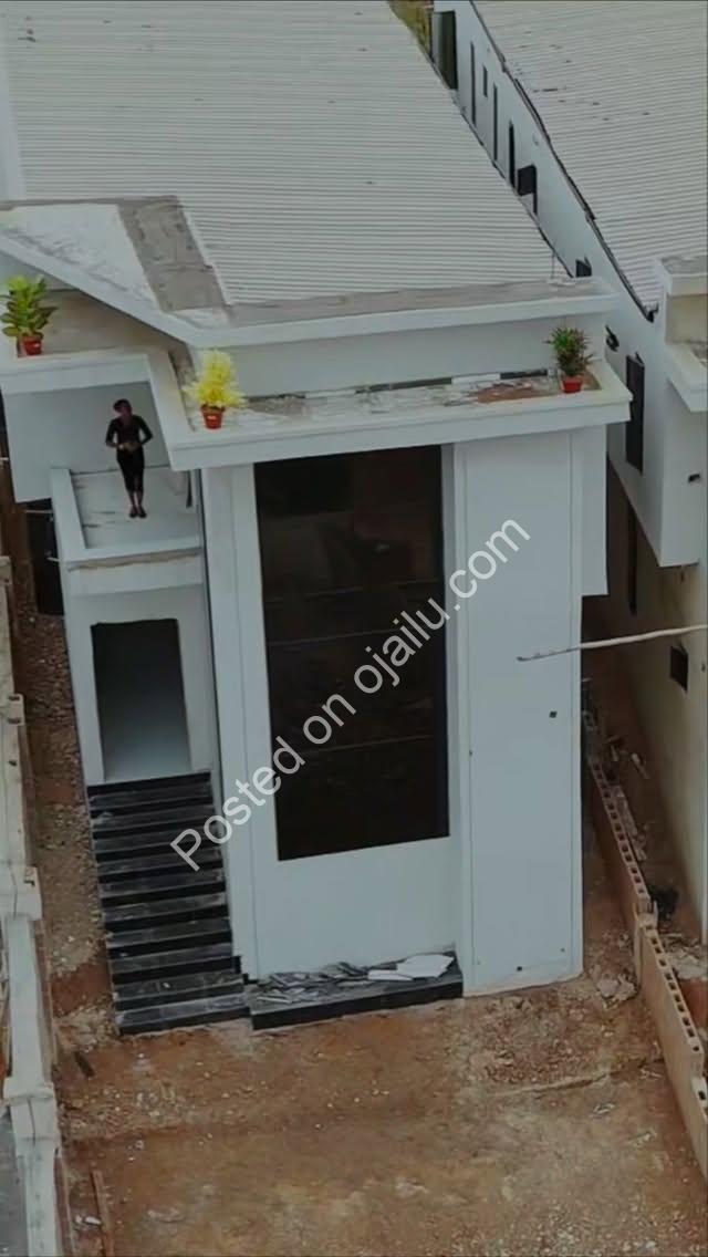 Own Enugu’s Elite: 5-Bed Smart Estate Haven