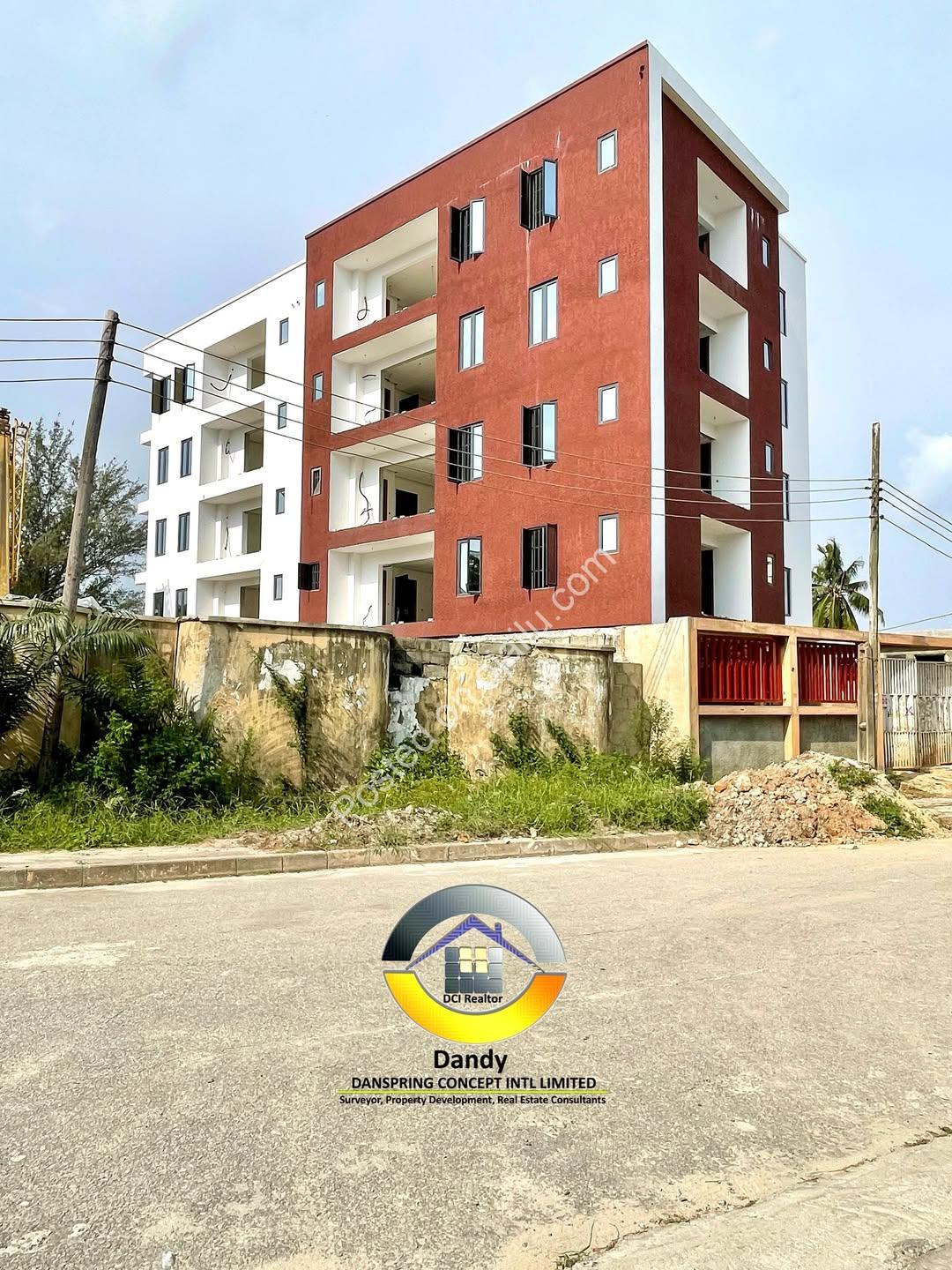 Elevator Apartment with BQ & Rooftop Terrace in Ikoyi