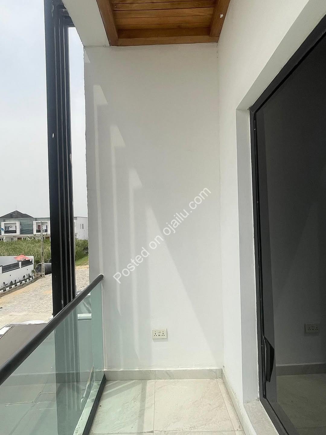 Modern 4BR Duplex with BQ in Serene Ikota