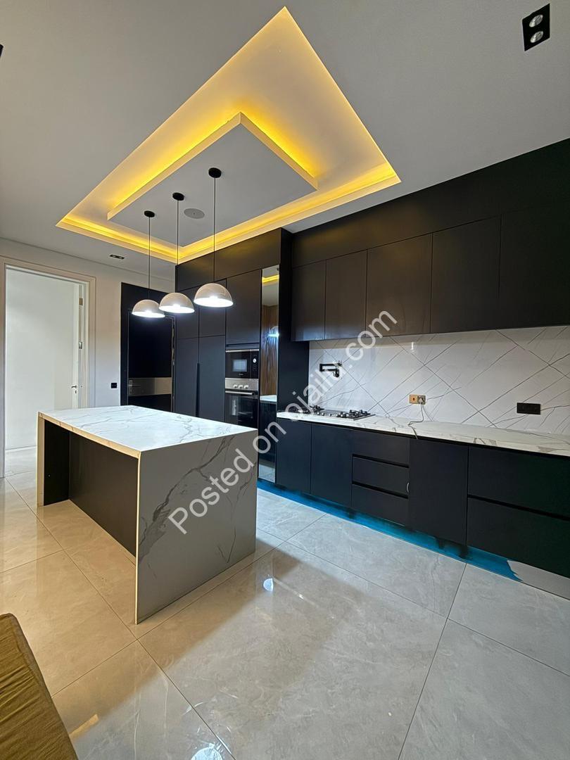 Modern Masterpiece in Cowrie Creek: 5-Bed Smart Home