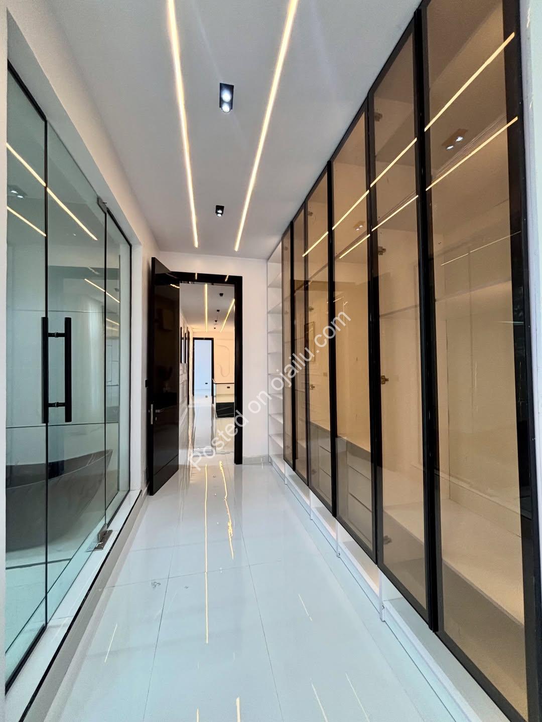 5-Bedroom Haven in Ikota: Your Dream Duplex Awaits