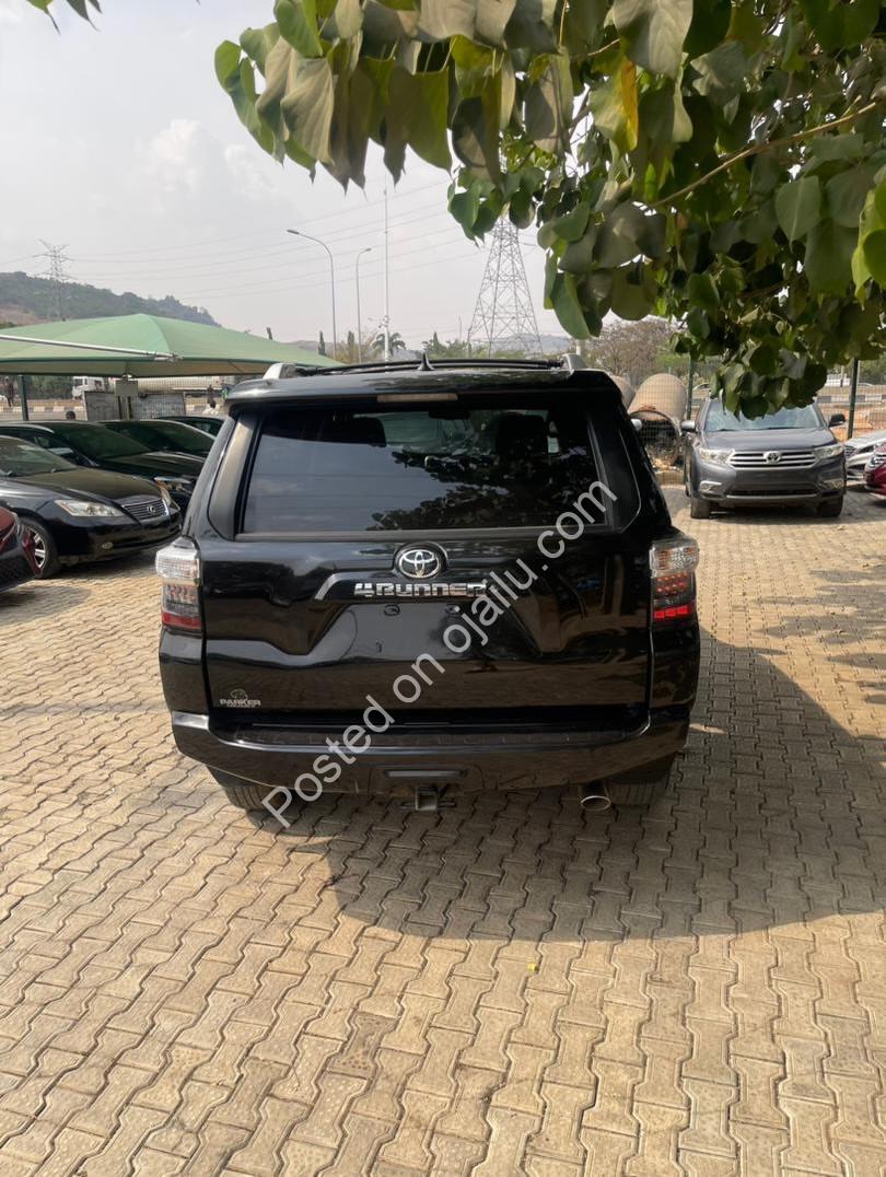 2009 Toyota Matrix: Unbeatable Value & Smooth Ride