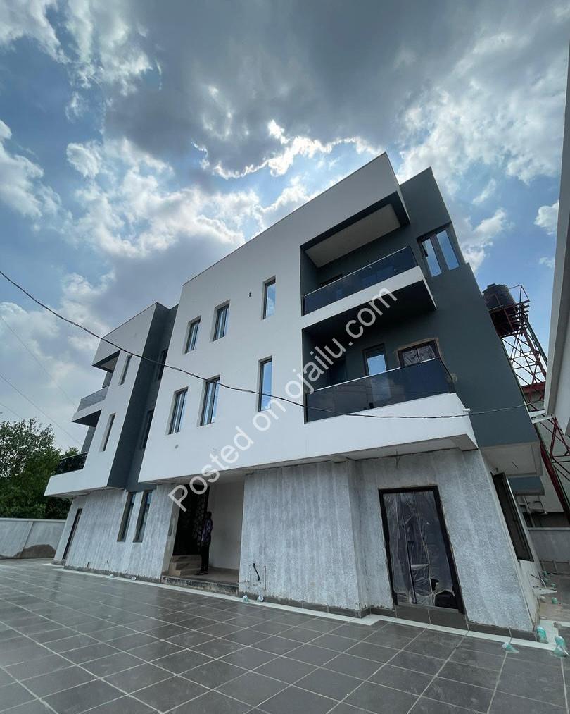 Modern 2BR Maisonette: Uninterrupted Luxury in Agege