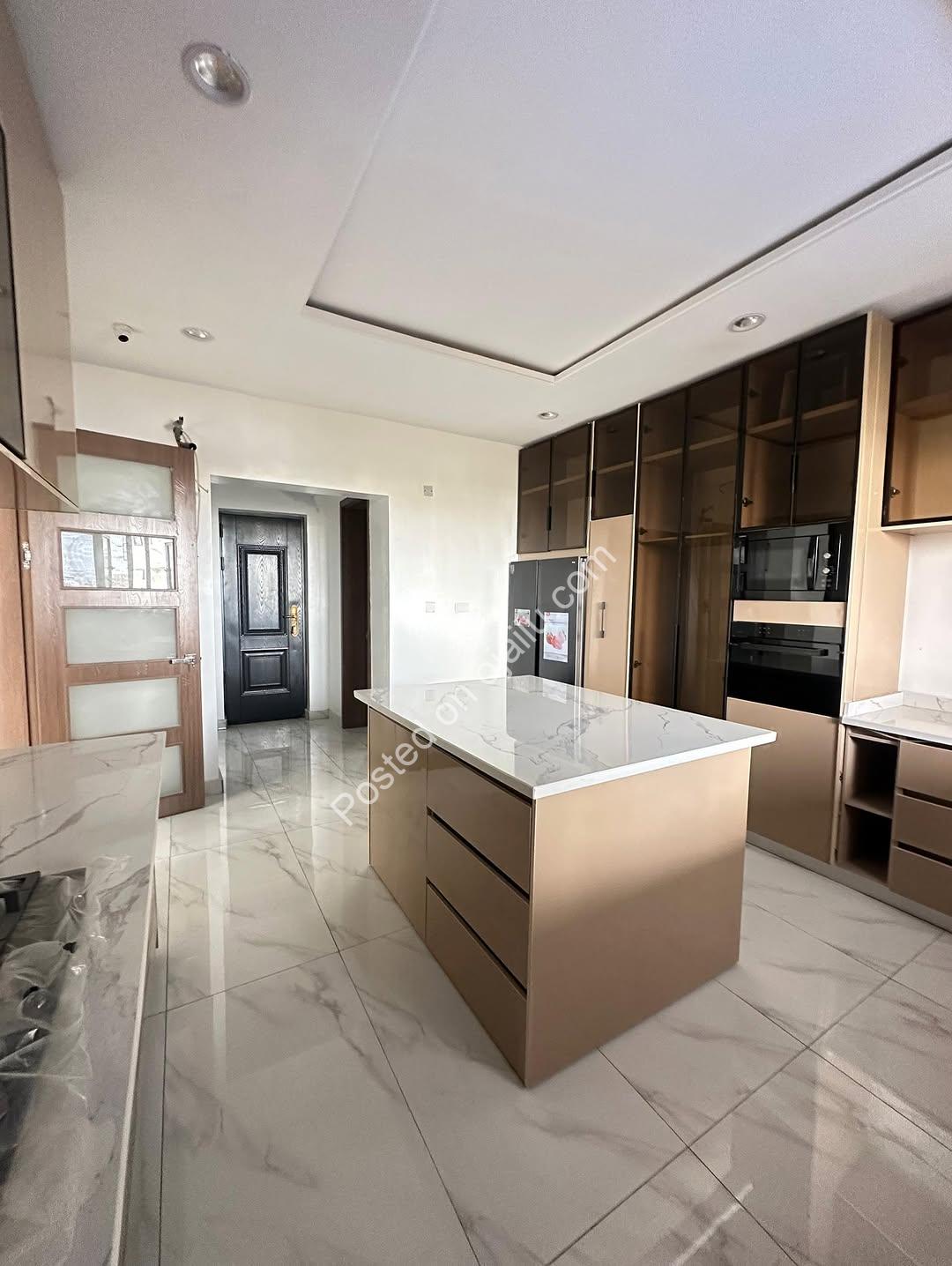 Elegant 5-Bedroom Duplex with Rooftop Terrace in Ikate